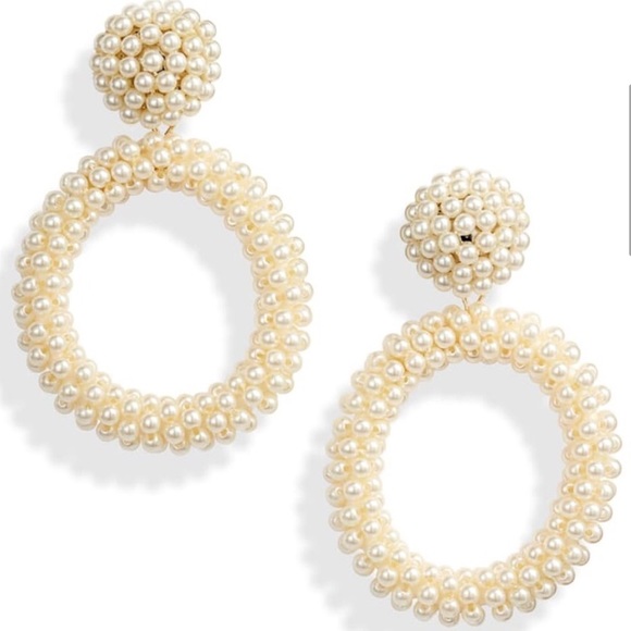 Stella & Dot | Oh Ya Gold + Pearl Drop Statement Earrings - Picture 8 of 13